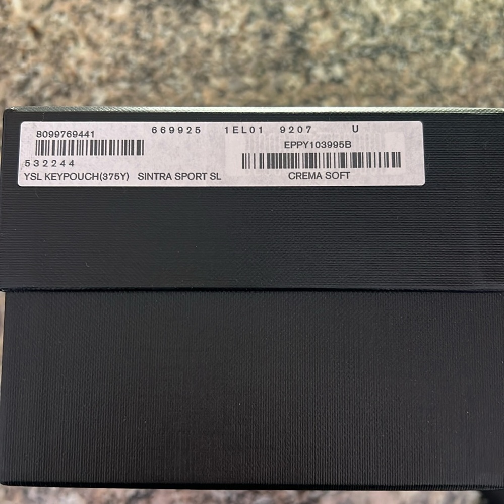 Yves Saint Laurent Berlingo Charm Key Pouch - Picture 9 of 9
